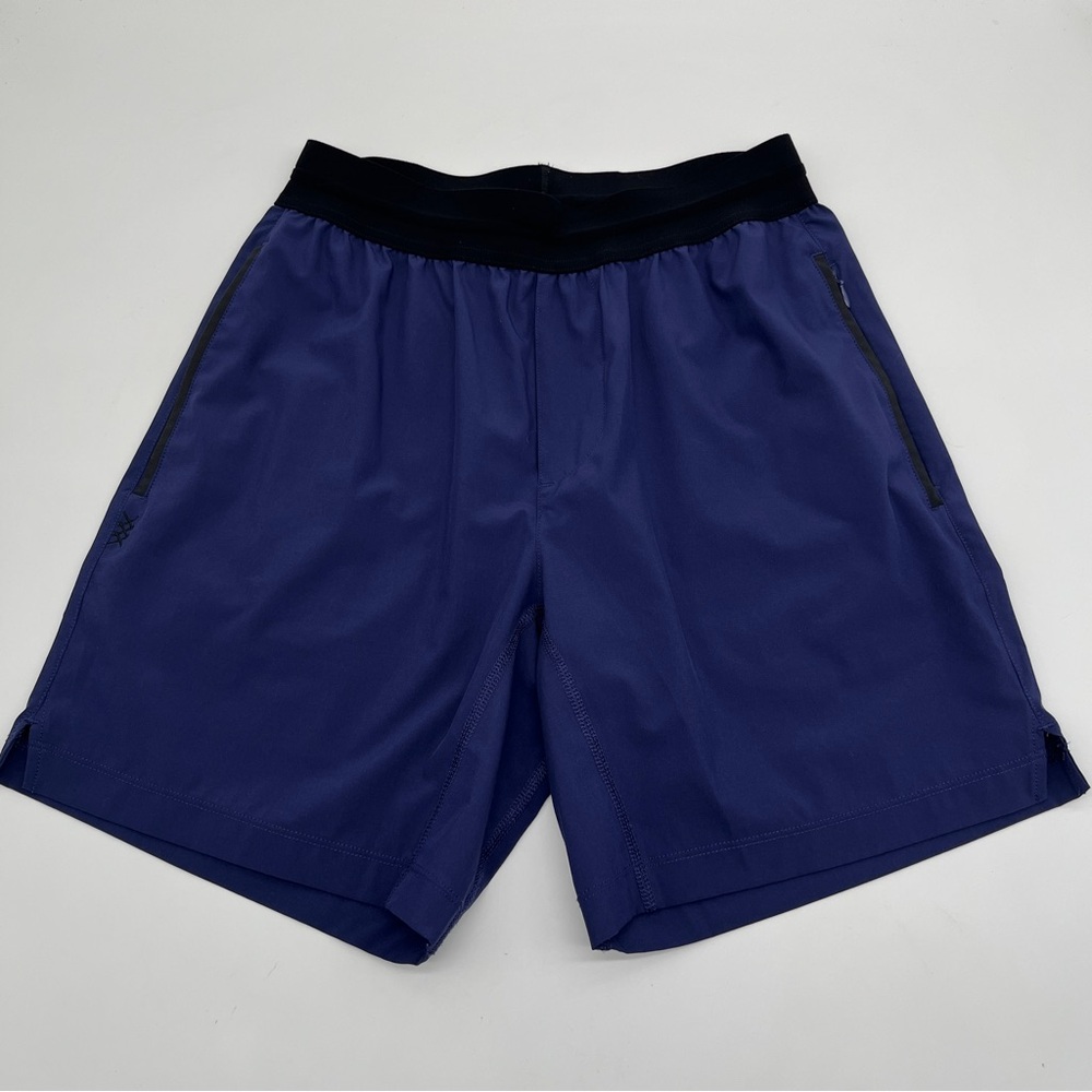 RHONE Men's Navy Versatility Athletic Shorts Size Small 9” inseam